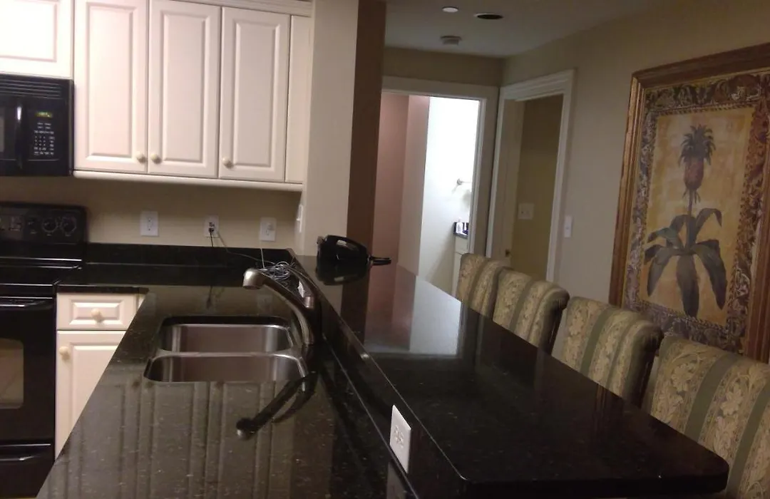 Royal Palms Apartment-1
