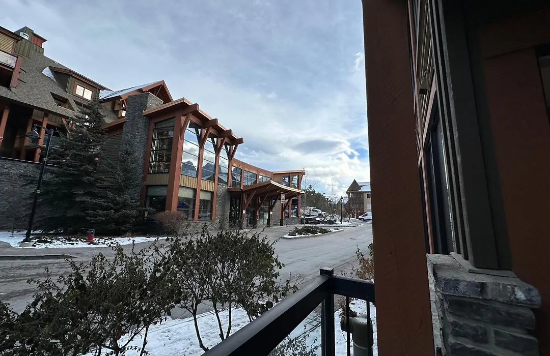 Solara Escape - 2Br Retreat With Pool - Hot Tub - Gym - Spa-1