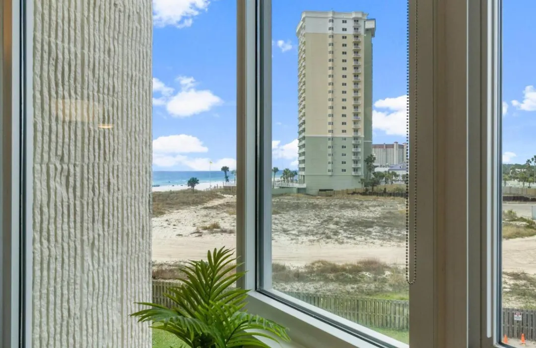 Top Of The Gulf 410 Beach Front Condo - Renovated!-1