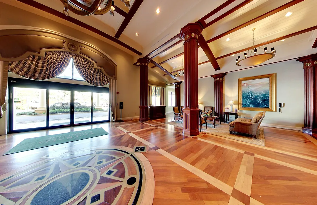 Emerald Grande Condominiums At Harborwalk Village-1