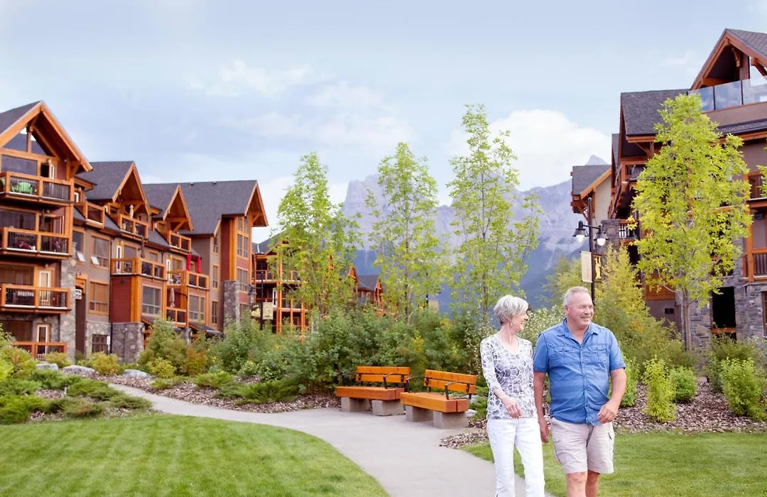 Rundle Cliffs Lodge By Spring Creek Vacations-1