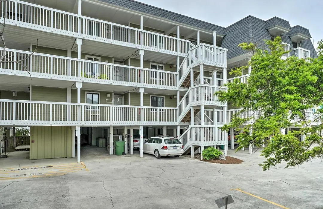 Ocean Dunes Kure Beach Condo W/ Balcony & Pool-1