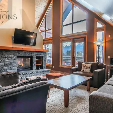 Rundle Cliffs Lodge By Spring Creek Vacations-3