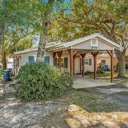 Sunny South By Meyer Vacation Rentals-3