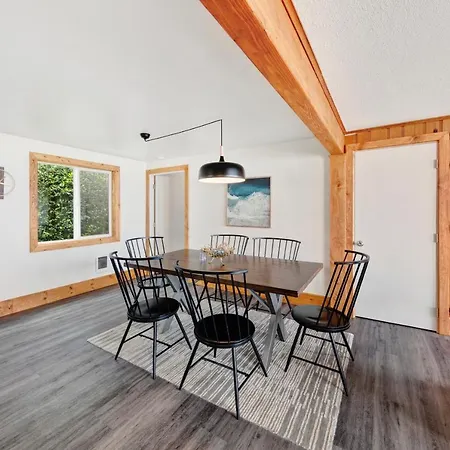 Cape Cod Cottages - #3-3