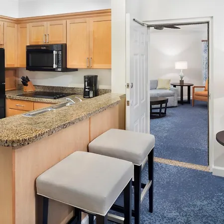 Harborside Resort & Vacation Rentals At Atlantis-3