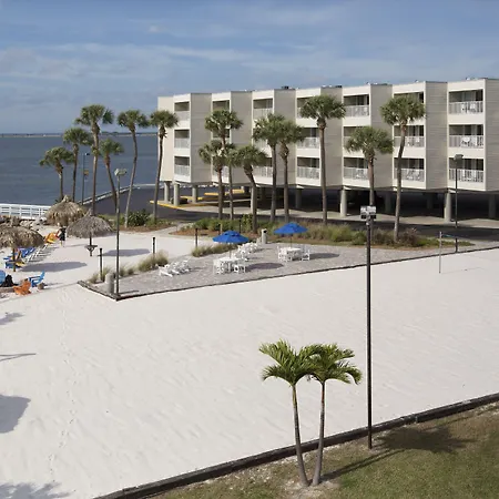 Sailport Waterfront Suites-3