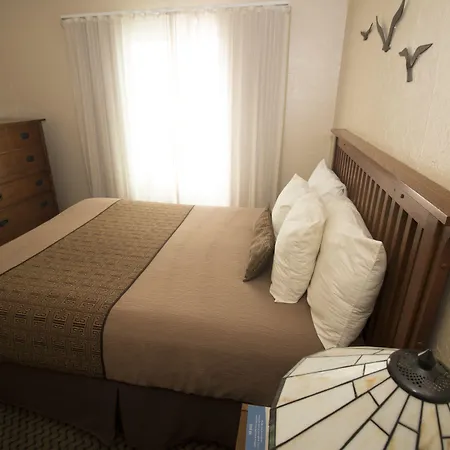 Capitola Venetian Vacation Rentals-2