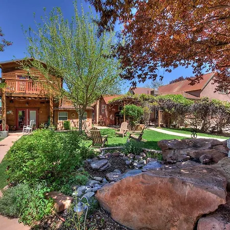 Cali Cochitta Vacation Rentals-2
